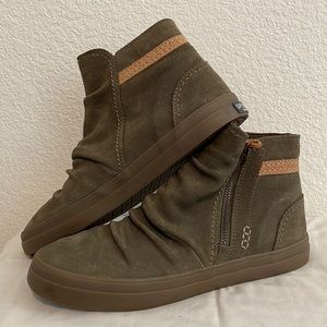 Sperry Crest Lug Zone Boots